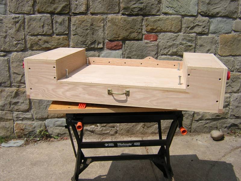 Proy Wood: Guide to Get Knock-down table saw station woodworking plan